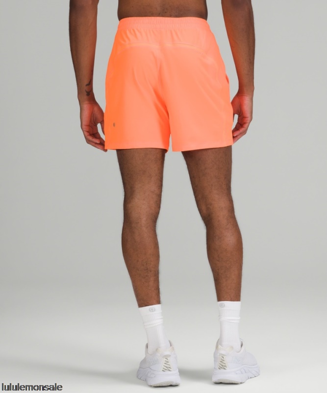 Lululemon Deutschland DELULU858 | Pace Breaker Linerless Short 5 Highlight Orange